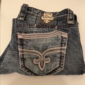 Selling rock Revivals